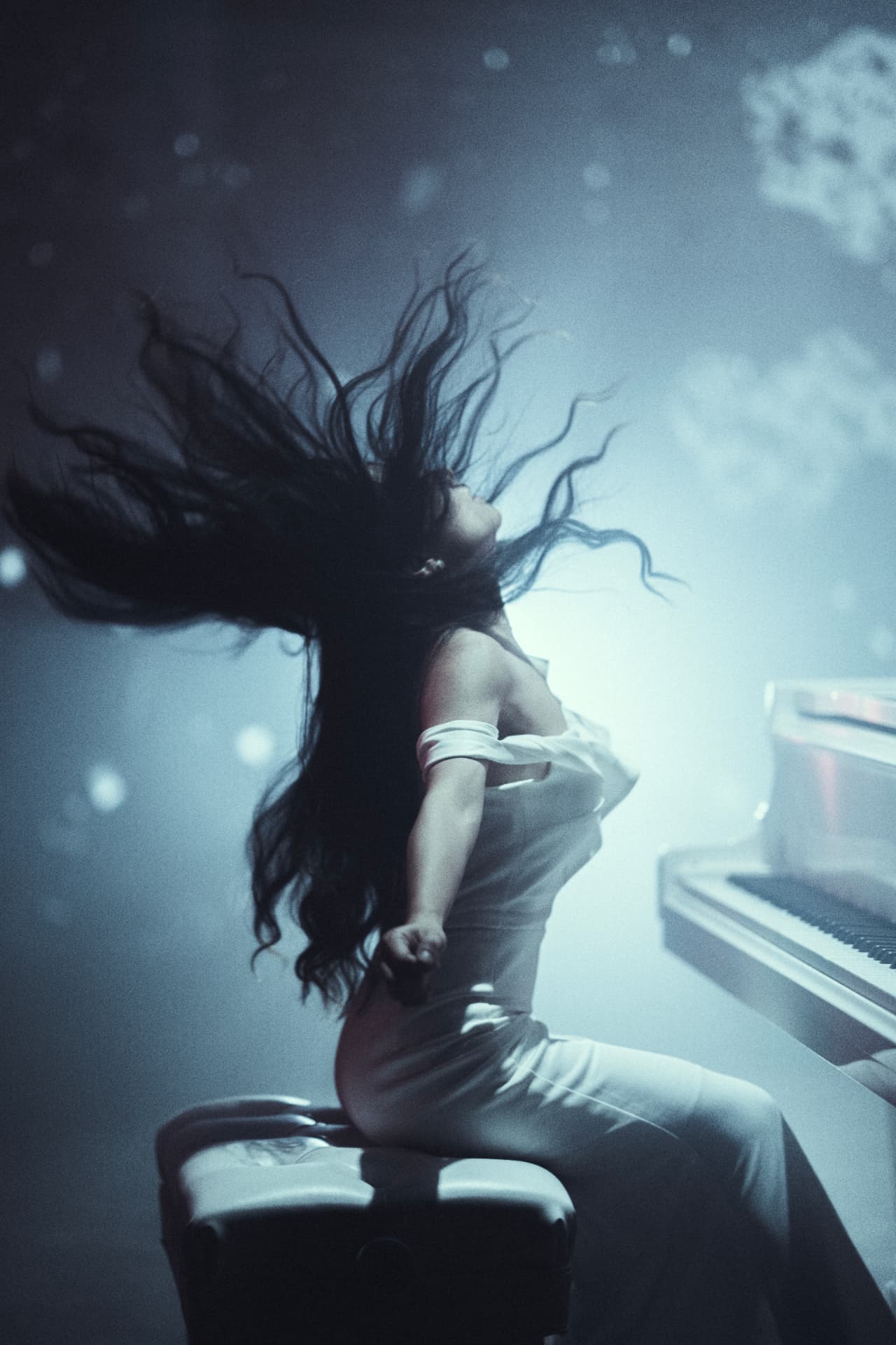 Vivian Fang Liu — Piano